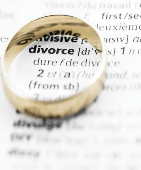 Expert Divorce in Lee County